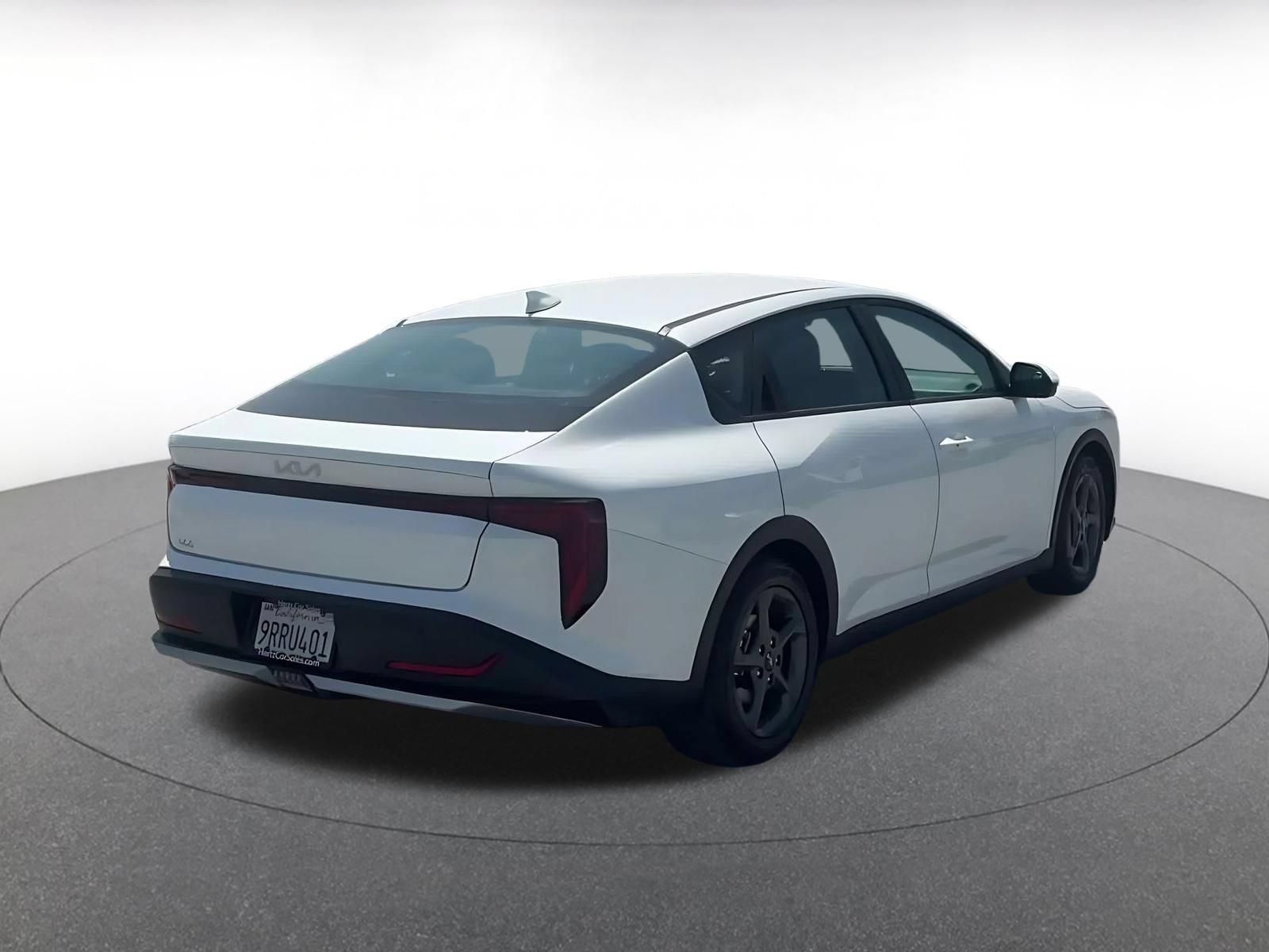 Used 2025 Kia K4 FWD image 13