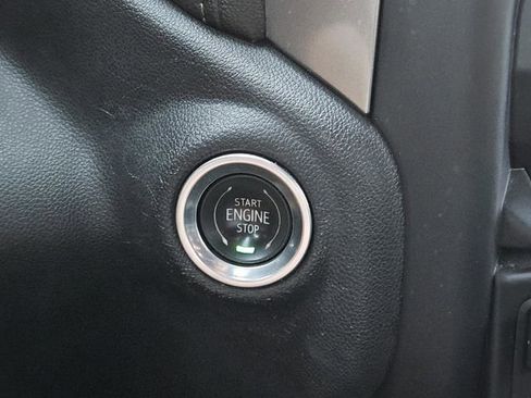 Used 2019 Chevrolet Silverado 1500 LT w/ Texas Edition RWD image 18