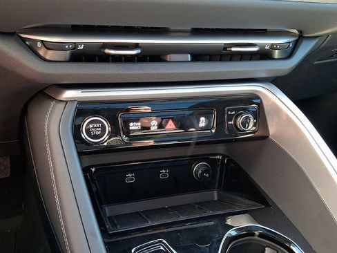 Certified 2025 Audi Q5 Premium Plus AWD/4WD image 16