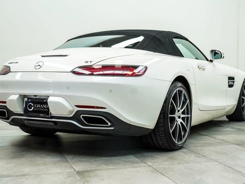 Used 2018 Mercedes-Benz AMG GT Roadster image 13