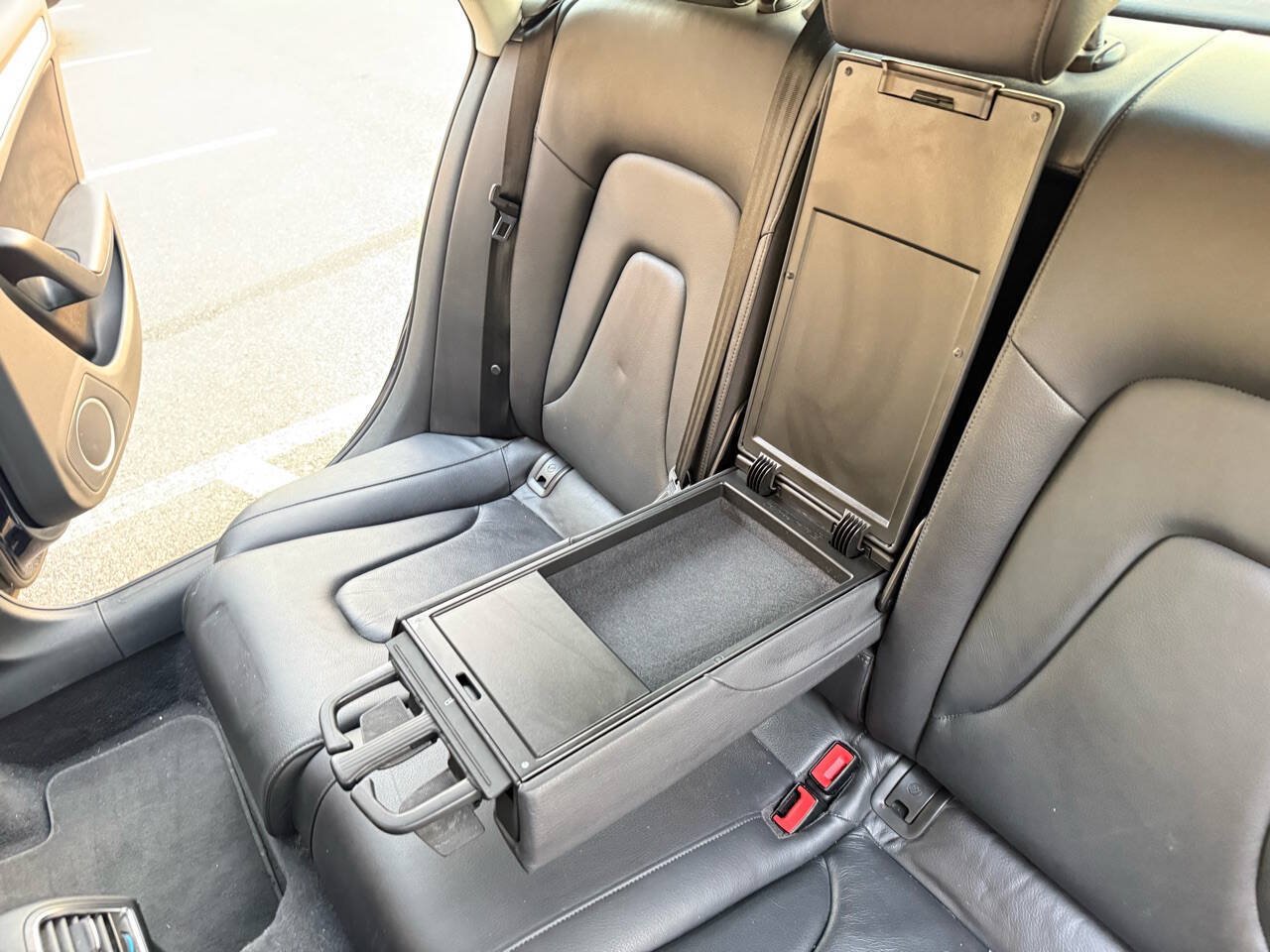 Used 2011 Audi A4 2.0T Premium Plus AWD/4WD image 9