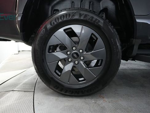Used 2025 Ford F150 Lightning Flash AWD/4WD image 16