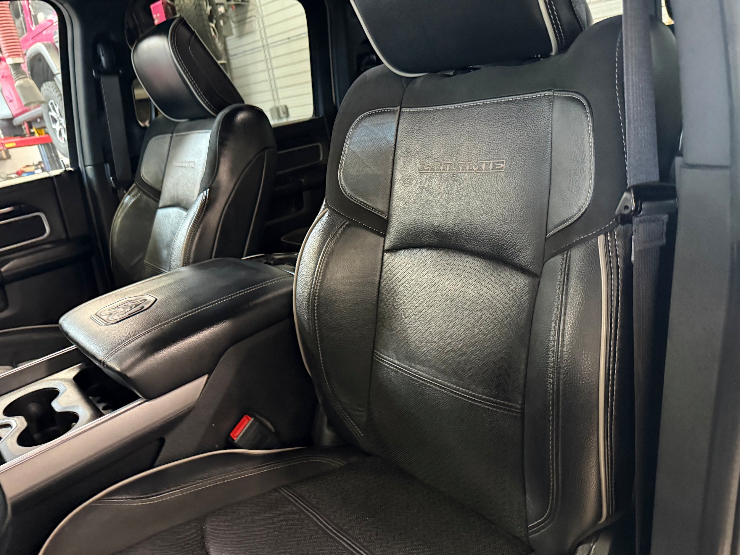 Used 2022 RAM 2500 Laramie w/ Night Edition AWD/4WD image 47