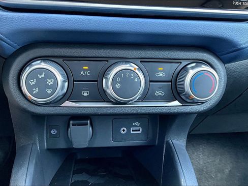 New 2025 Nissan Versa SV w/ Trunk Package image 21