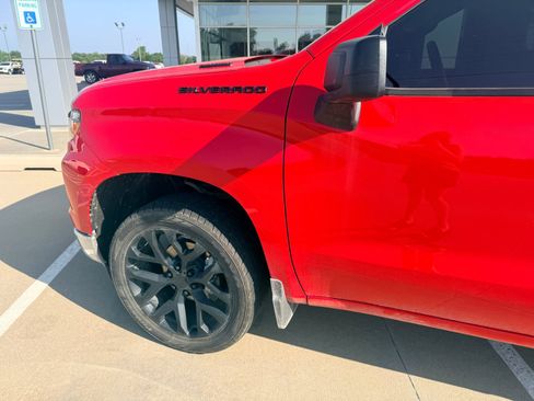 Used 2026 Chevrolet Silverado 1500 W/T RWD image 7