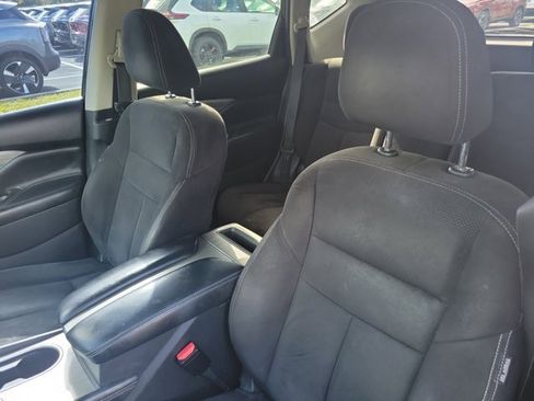 Used 2018 Nissan Murano S w/ Cargo Package image 21