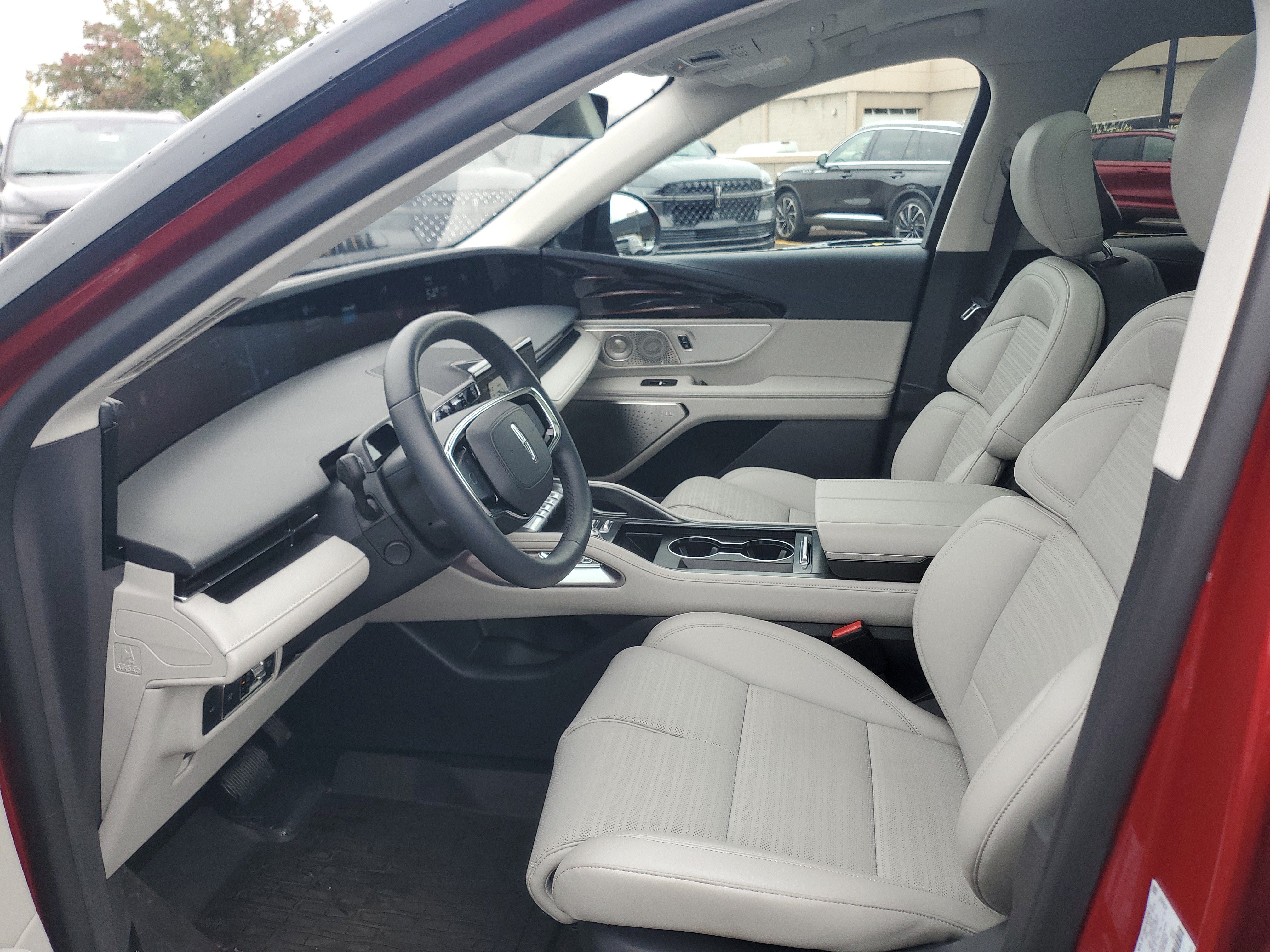 New 2026 Lincoln Nautilus Reserve AWD/4WD image 11