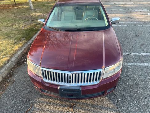 Used 2006 Lincoln Zephyr Base 4dr Sedan image 3