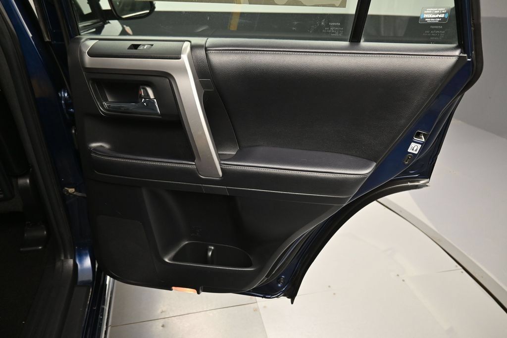 Certified 2024 Toyota 4Runner Limited AWD/4WD image 34
