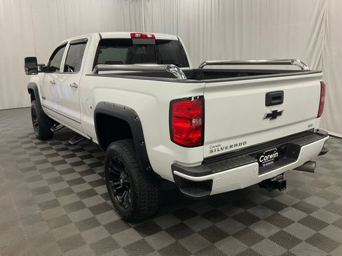 Used 2019 Chevrolet Silverado 2500 LTZ w/ Duramax Plus Package AWD/4WD image 8