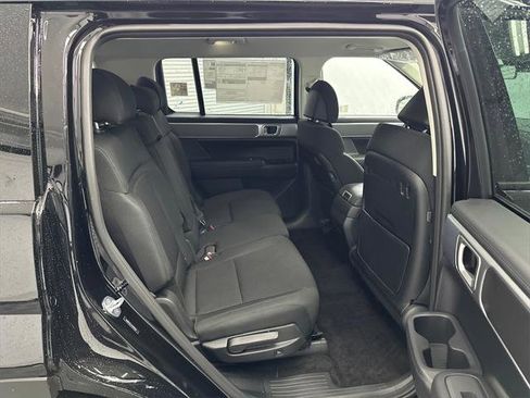 New 2026 Hyundai Santa Fe SE image 15