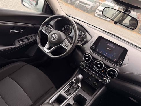 Used 2021 Nissan Sentra SV image 14