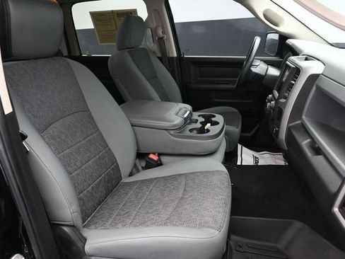 Used 2020 RAM 1500 Express w/ Wheel & Sound Group AWD/4WD image 32