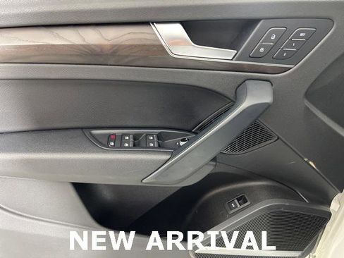 Used 2018 Audi Q5 2.0T Premium Plus w/ Premium Plus Package image 8