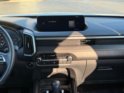 Used 2025 MAZDA CX-50 AWD 2.5 Hybrid w/ Premium Pkg image 16