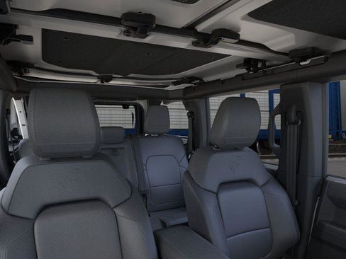 New 2026 Ford Bronco Badlands AWD/4WD image 12