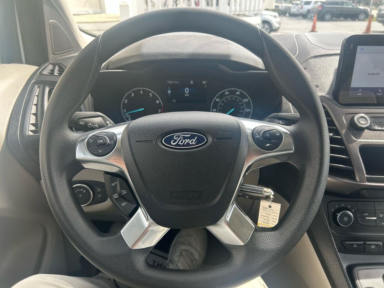 Used 2023 Ford Transit Connect XLT FWD image 11