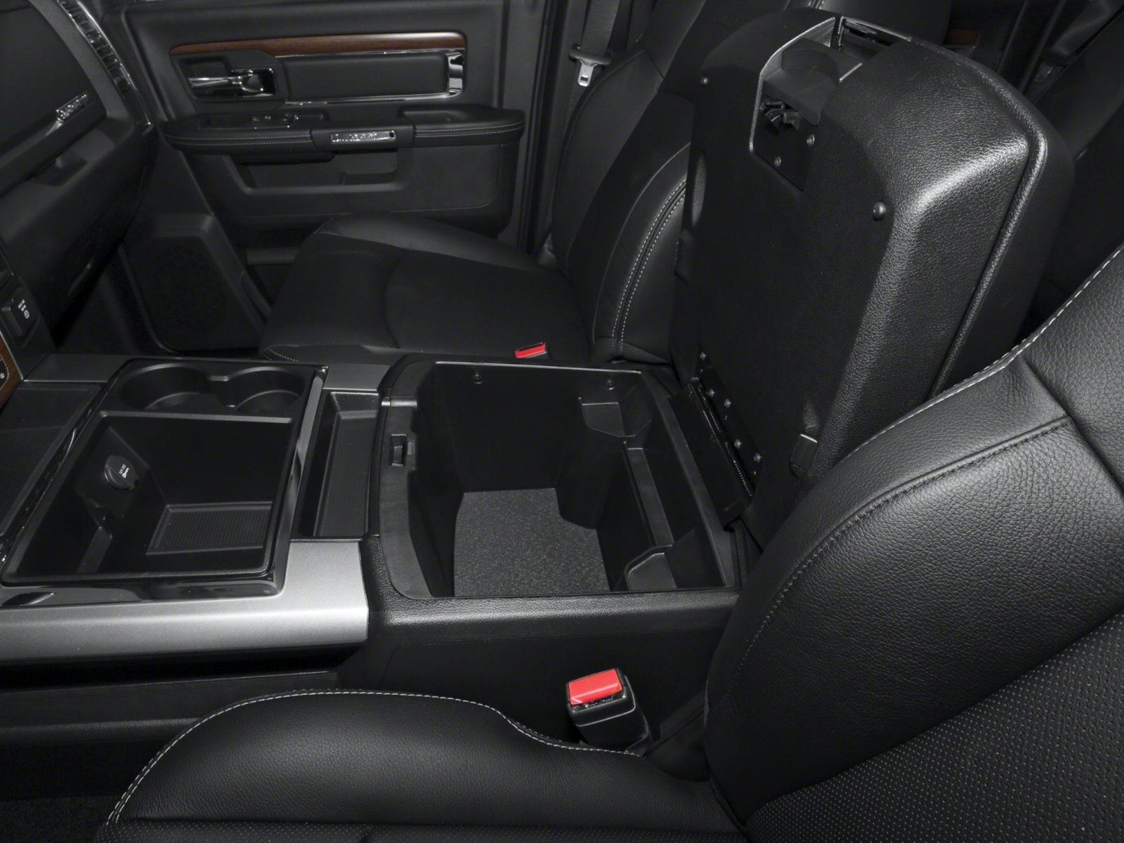 Used 2016 RAM 2500 Laramie w/ Convenience Group AWD/4WD image 10
