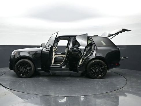 Used 2024 Land Rover Range Rover Autobiography AWD/4WD image 48