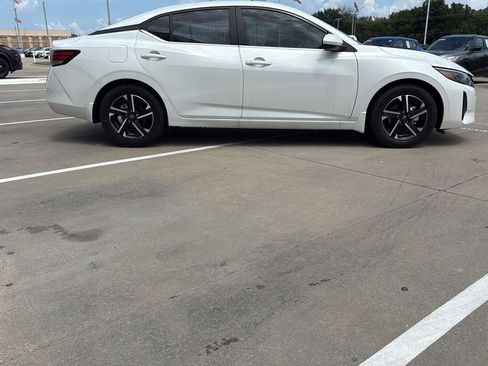 New 2025 Nissan Sentra SV w/ All-Weather Package image 6