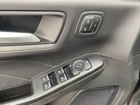 Used 2023 Ford Escape Platinum AWD/4WD image 16