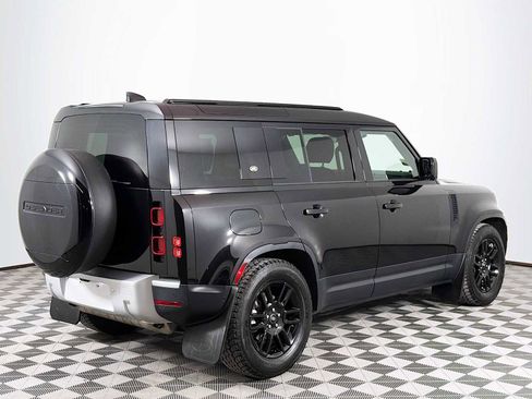 Used 2024 Land Rover Defender 110 S image 5