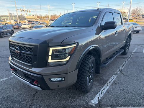 Used 2021 Nissan Titan PRO-4X w/ Pro-4x Utility Package image 1