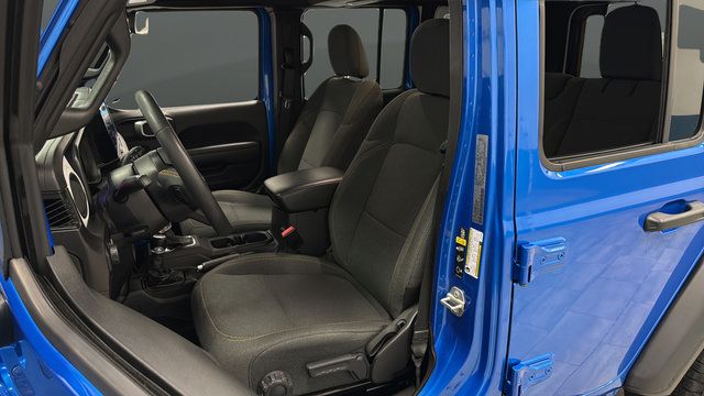Used 2024 Jeep Wrangler Unlimited Sport AWD/4WD image 9