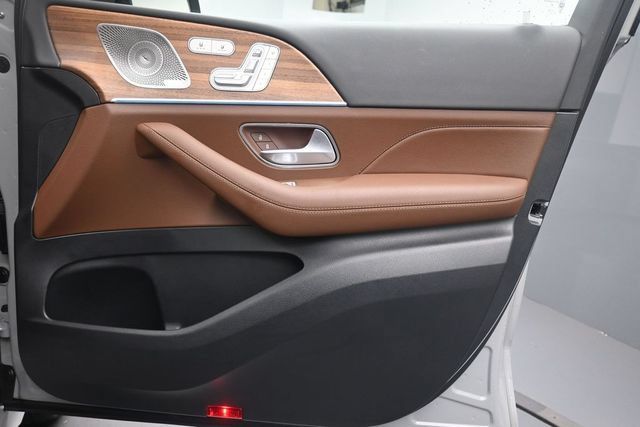 Certified 2025 Mercedes-Benz GLE 350 4MATIC image 27