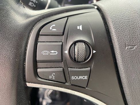 Used 2020 Acura MDX 4d SUV FWD image 19