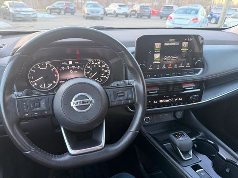 Used 2021 Nissan Rogue SL w/ Premium Package image 35