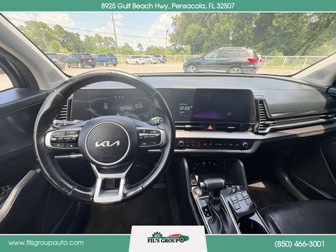 Used 2023 Kia Sportage EX FWD image 9