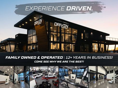 Used 2024 GMC Sierra 1500 AT4 w/ Technology Package image 6