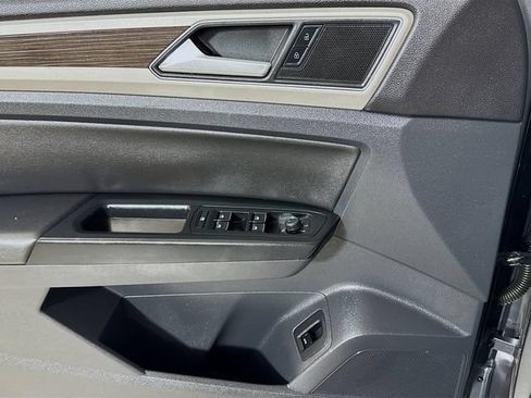 Used 2019 Volkswagen Atlas SE AWD/4WD image 15