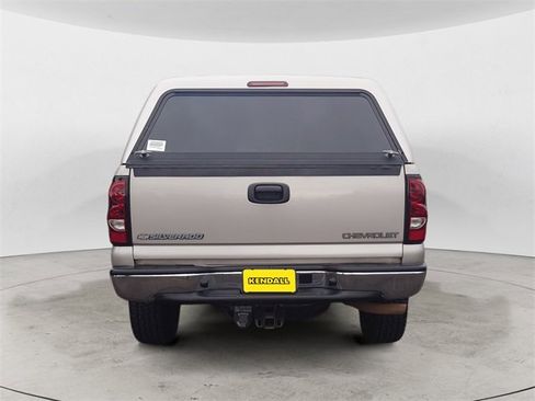 Used 2005 Chevrolet Silverado 1500 LS w/ Light Duty Power Package image 4