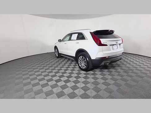 Used 2023 Cadillac XT4 Premium Luxury FWD image 44