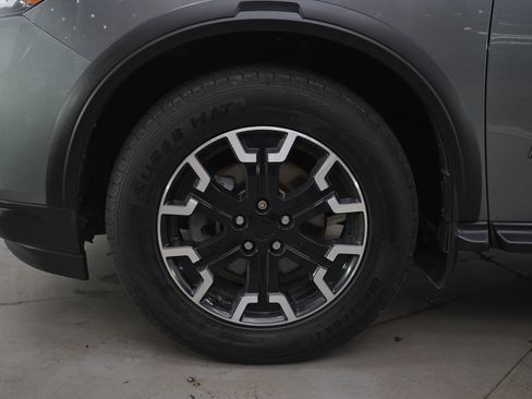 Used 2020 Nissan Pathfinder SL image 27