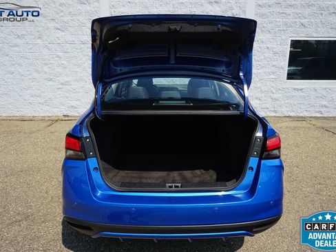 Used 2024 Nissan Versa SV FWD image 16