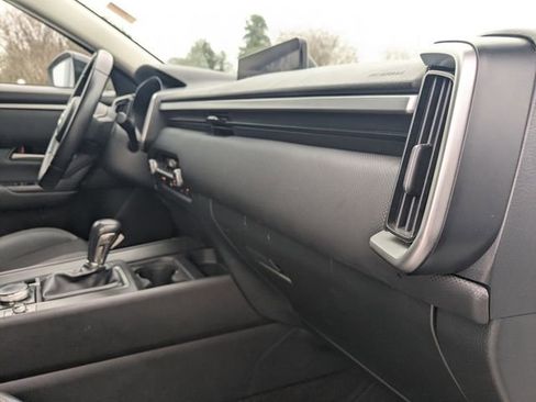 Used 2024 MAZDA CX-50 AWD 2.5 S w/ Preferred Package image 33