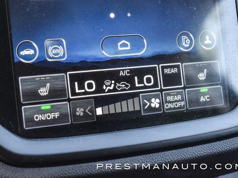 Used 2024 Subaru Ascent Onyx Edition image 33