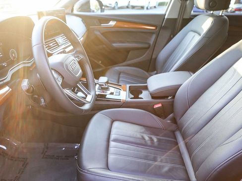 Certified 2023 Audi Q5 2.0T Premium Plus w/ Premium Plus Package image 19