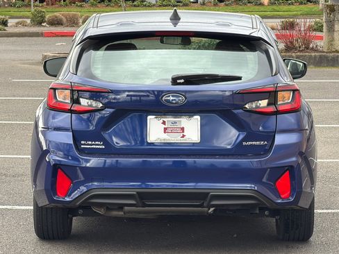 Used 2025 Subaru Impreza 2.0i image 5