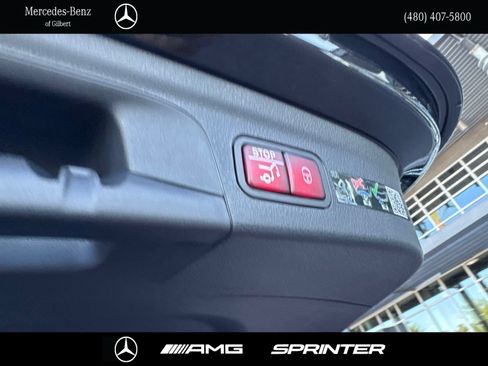 Certified 2025 Mercedes-Benz GLE 350 4MATIC image 8