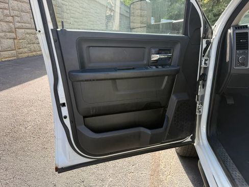 Used 2018 RAM 2500 Tradesman w/ Popular Equipment Group RWD image 18