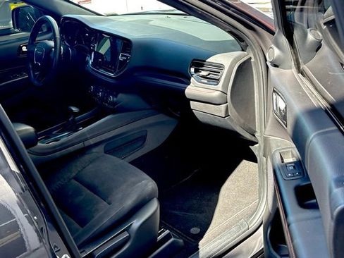 Used 2025 Dodge Durango GT image 29