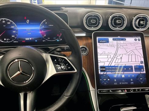 Used 2023 Mercedes-Benz C 300 4MATIC Sedan image 18