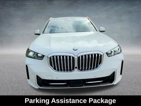 Used 2024 BMW X5 xDrive40i w/ Premium Package AWD/4WD image 6