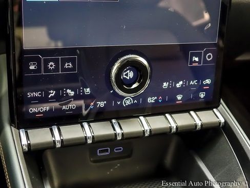 New 2026 GMC Terrain AT4 w/ Convenience Package III image 15