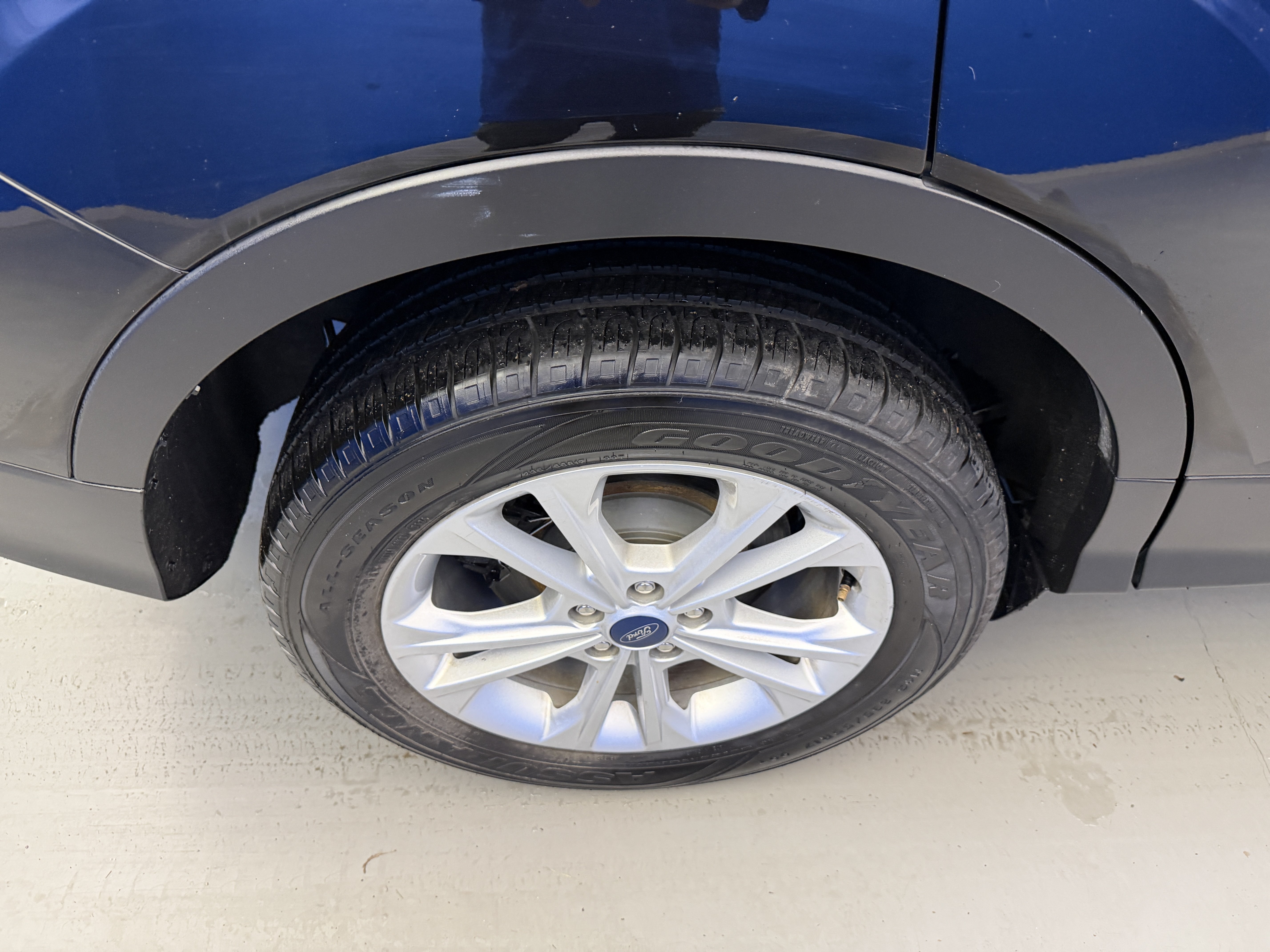 Used 2019 Ford Escape SE FWD image 8