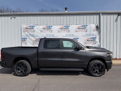 New 2026 RAM 1500 Express image 2